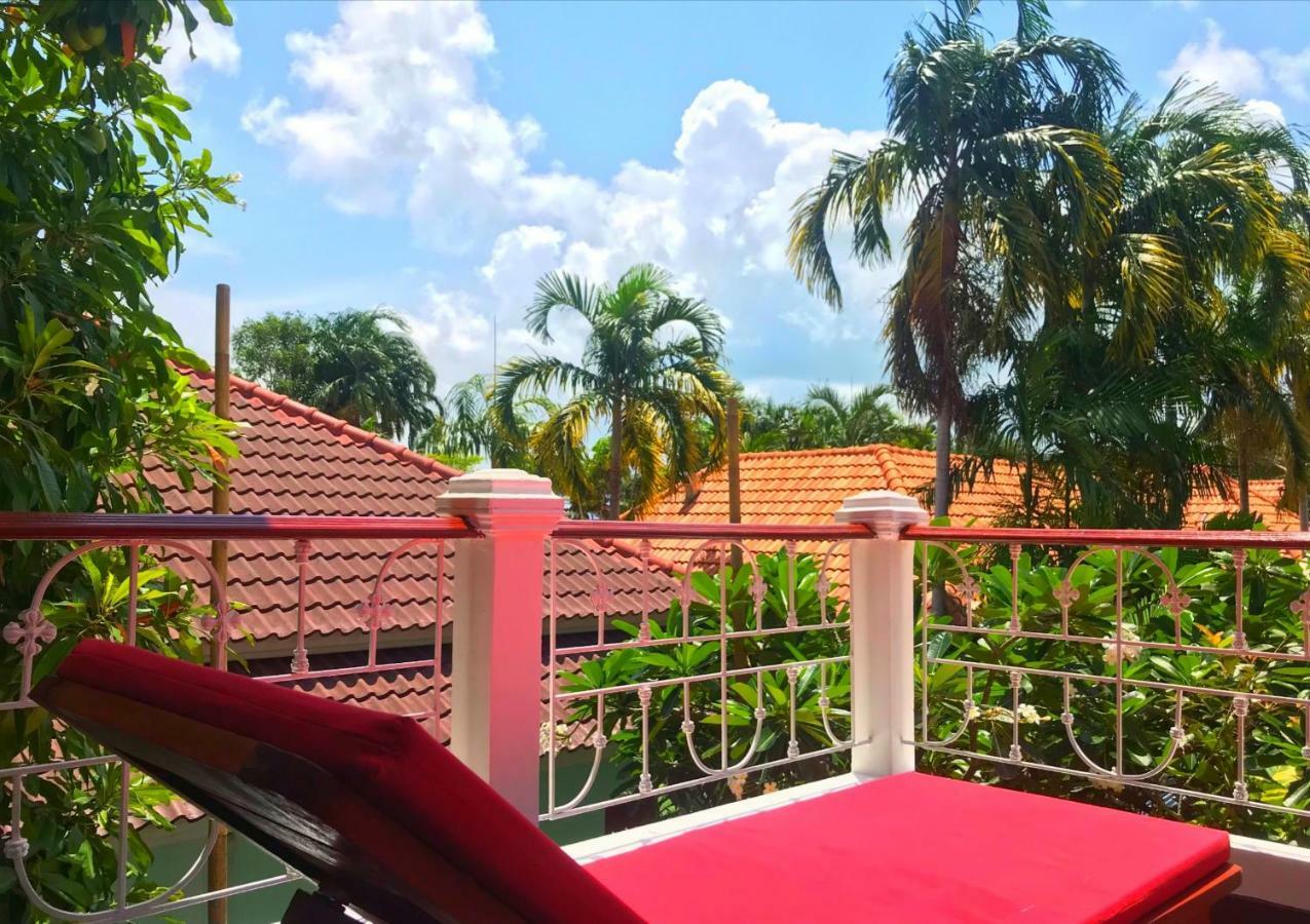 Brodie Rawai Resort Nai Harn Экстерьер фото